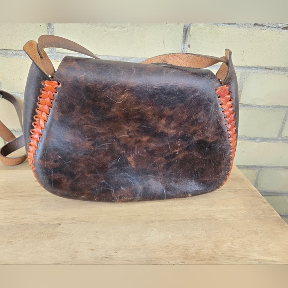 Vintage Handcrafted Leather Bag - Picture 6 of 13